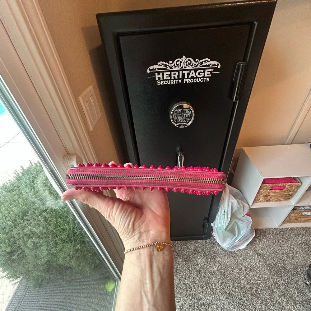 Christian Loubuiton spike wallet - Picture 2 of 13